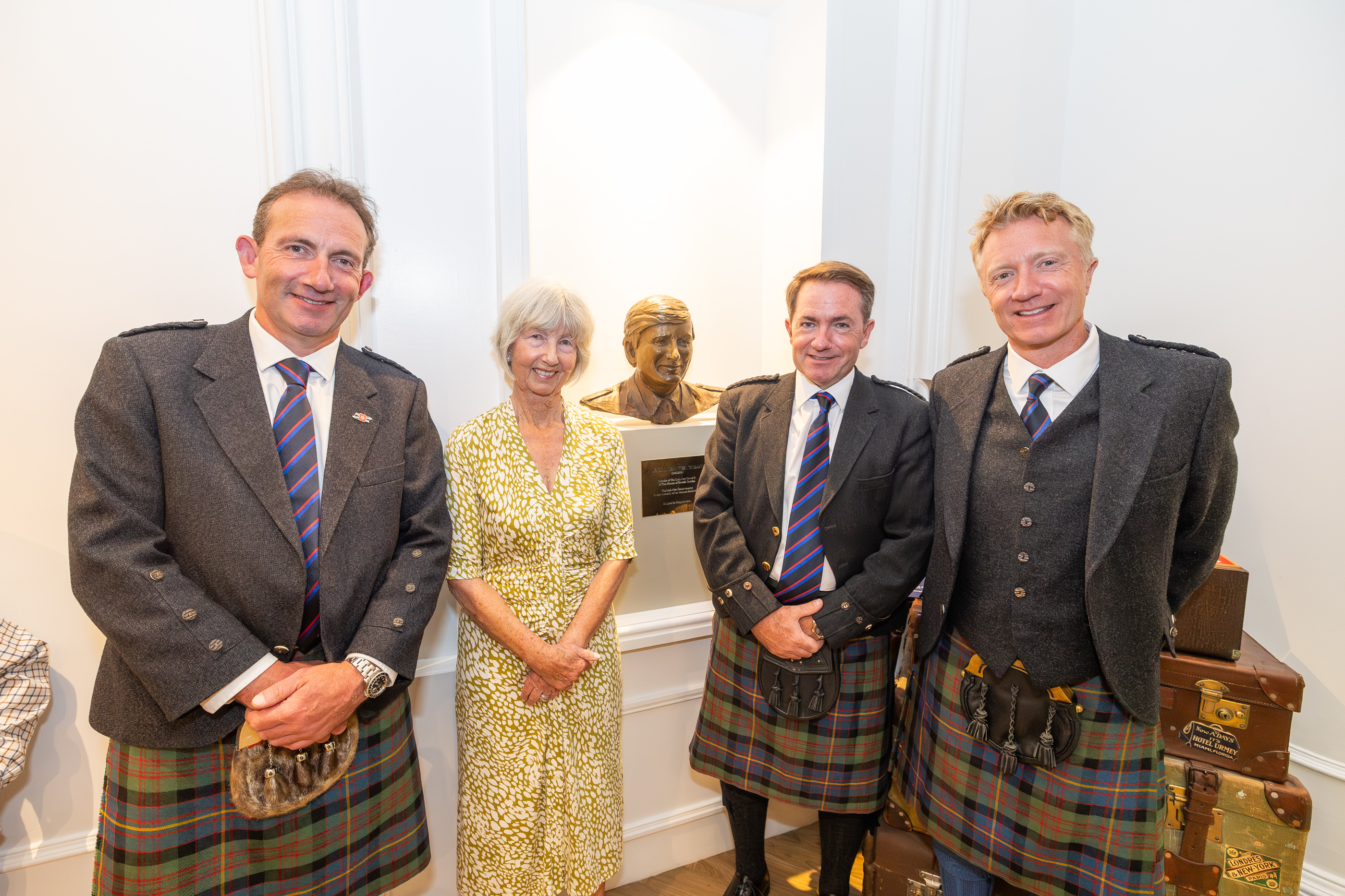 Bremnar Family Bust Unveiling Loch Ness Experience