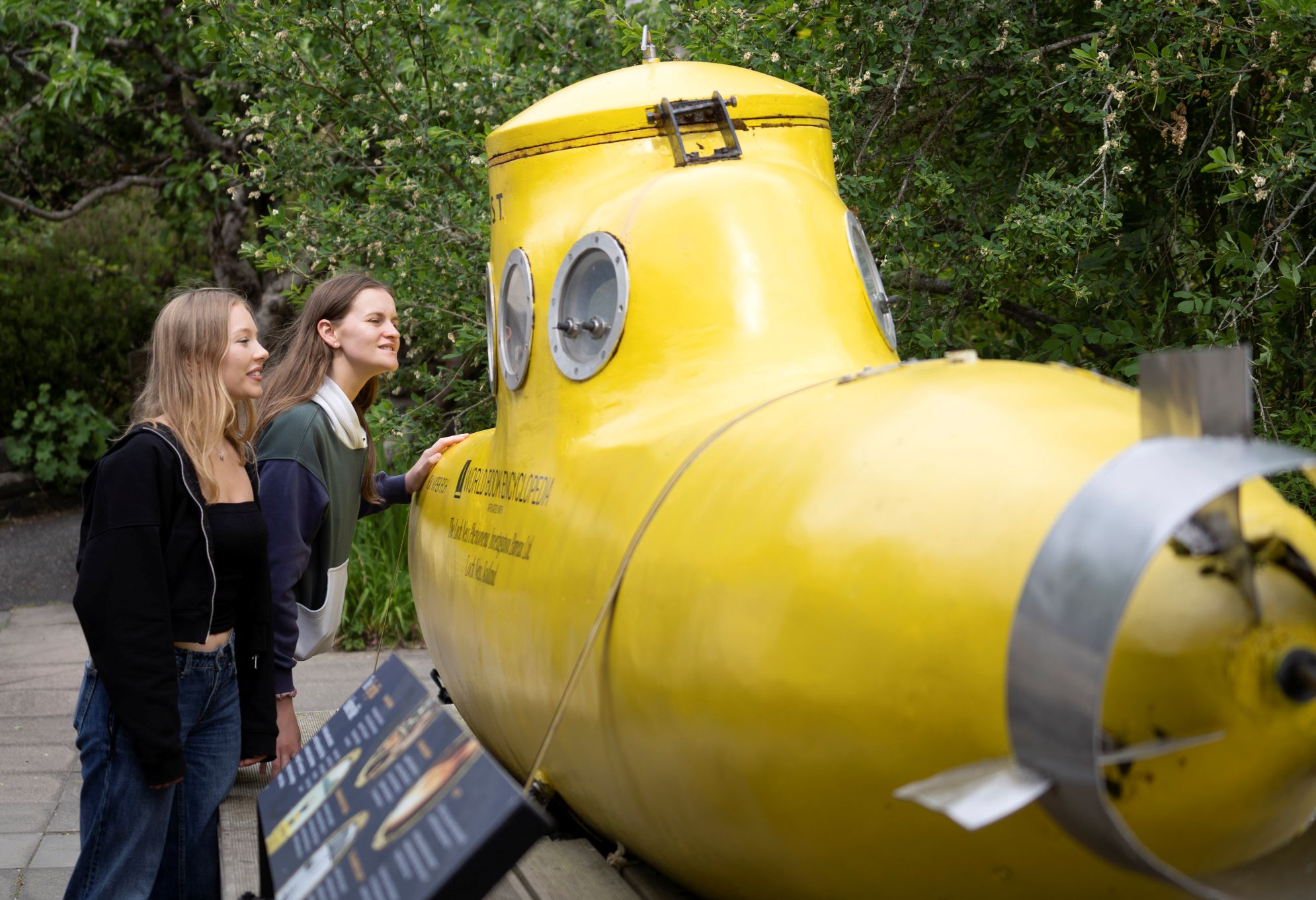 Loch Ness Experience Yellow Submarine