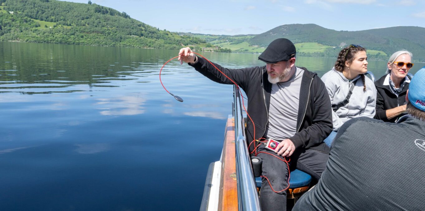 Alan Mckenna on Deepscan using the hydrophone