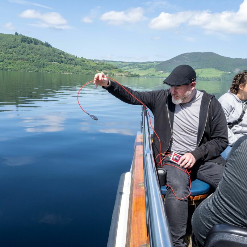 Alan Mckenna on Deepscan using the hydrophone